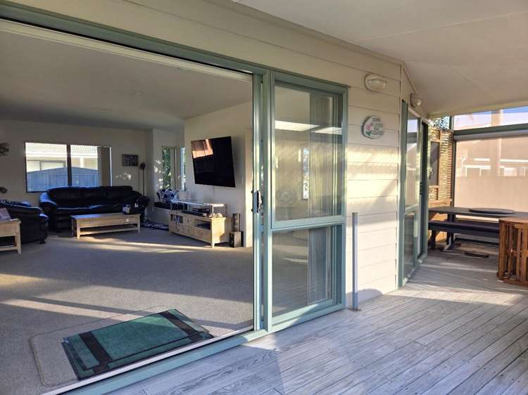 105 Castle View Road Matarangi_6