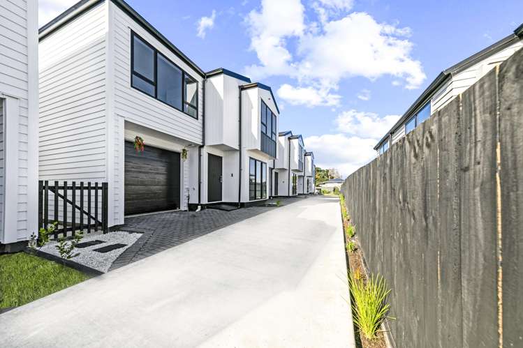 3/6 Pikitea Road Mangere Bridge_10