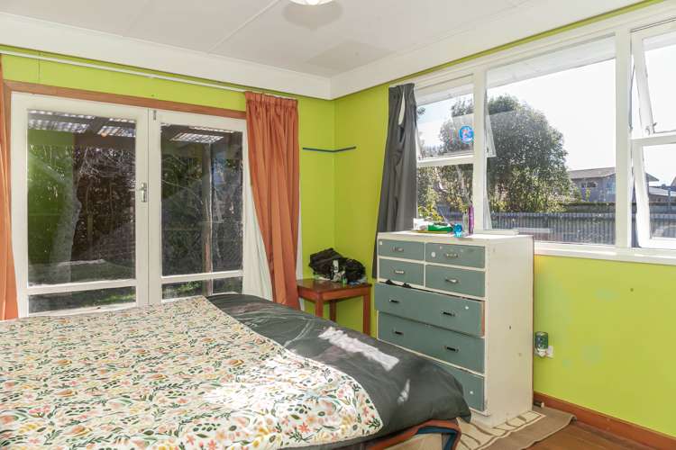 5 Feary Crescent Takaka_12