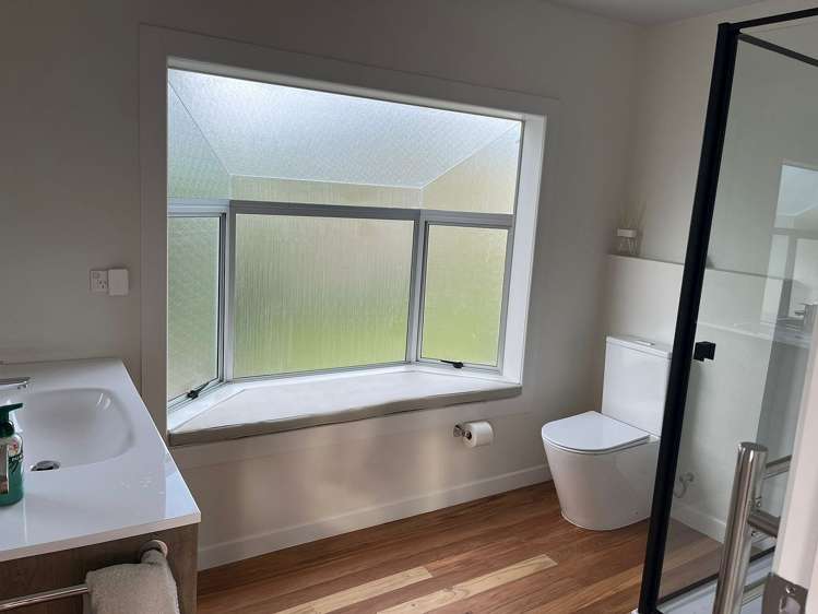 1/19 Cresta Avenue Beach Haven_11