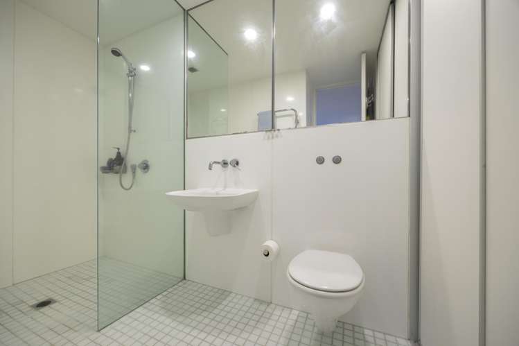 16J Fisher-Point Drive Freemans Bay_24