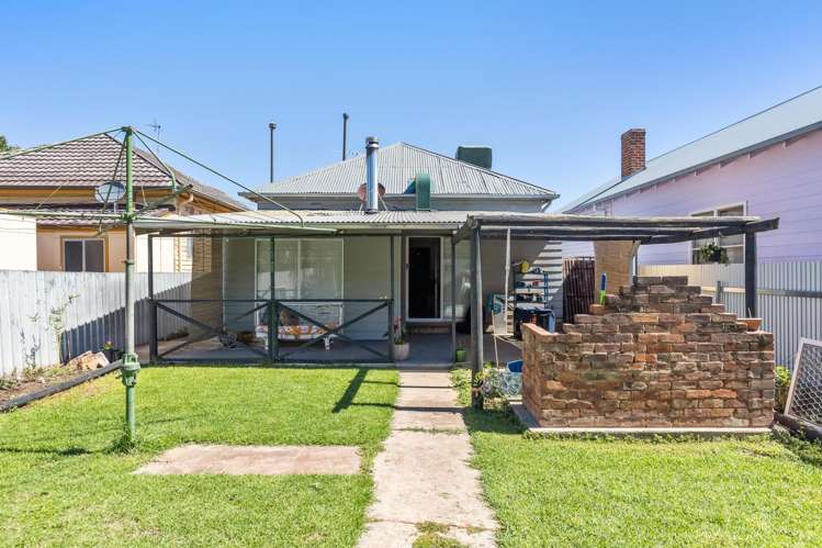 35 Gloucester Street Junee_17