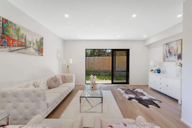140E Edgewater Drive Pakuranga_5