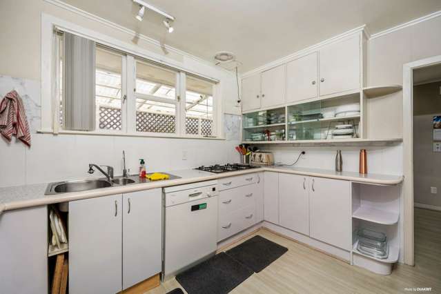 19 Boundary Road Blockhouse Bay_4