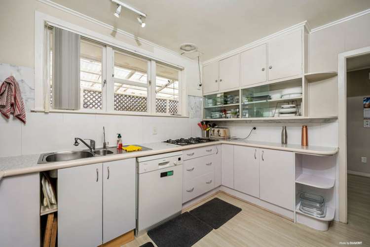 19 Boundary Road Blockhouse Bay_4