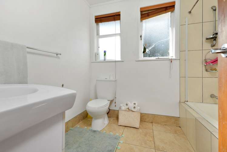 1/60 Coxhead Road Manurewa_15