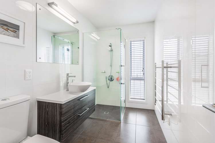 132 Landmark Terrace Orewa_14