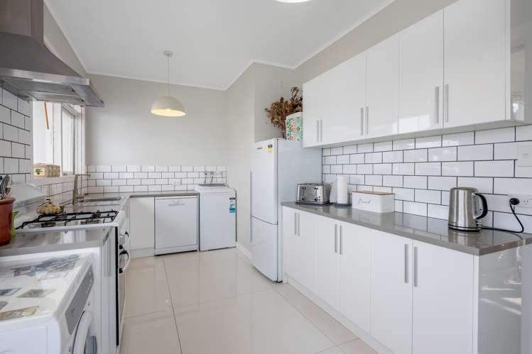 29 Trent Street Island Bay_5