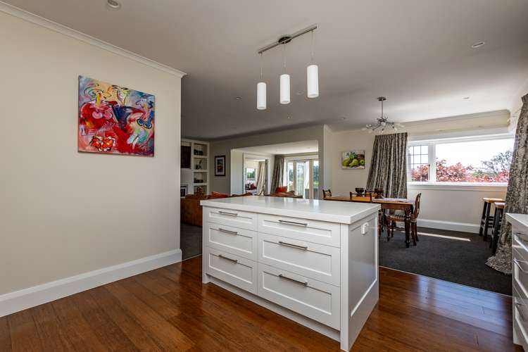 20 Kitchener Square Highfield_8