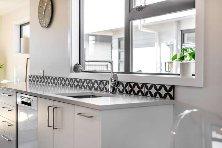 2/50 Beauchamp Street Tawa_6