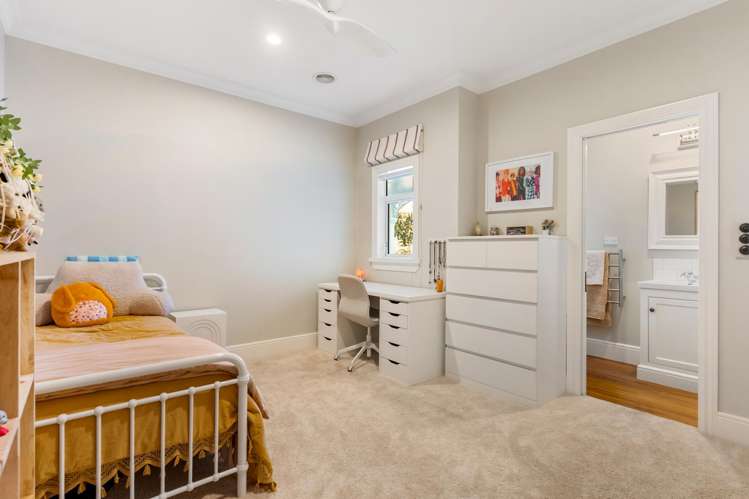 41 Albert Street Riverhead_10
