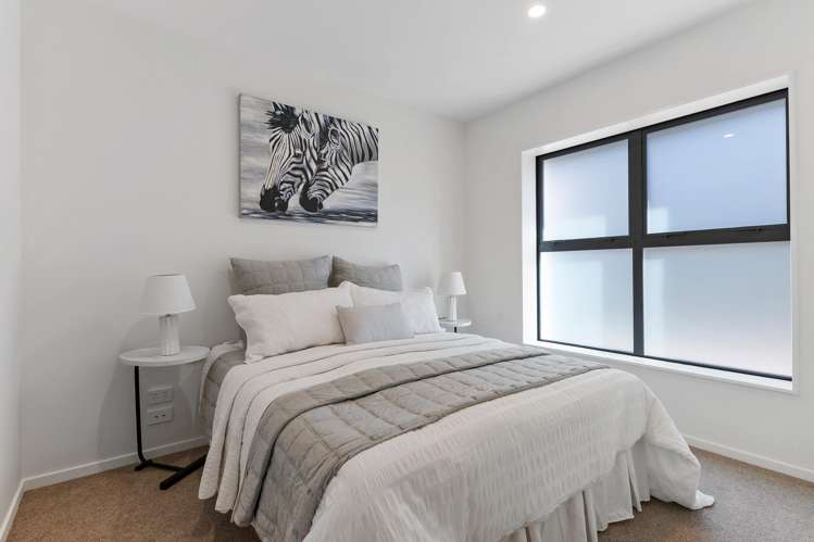 25 Warren Avenue Three Kings_17