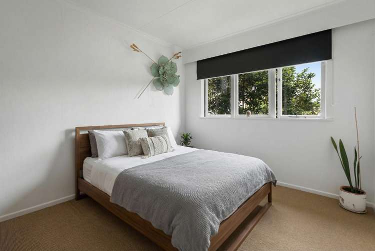 11 Roretana Drive Athenree_11