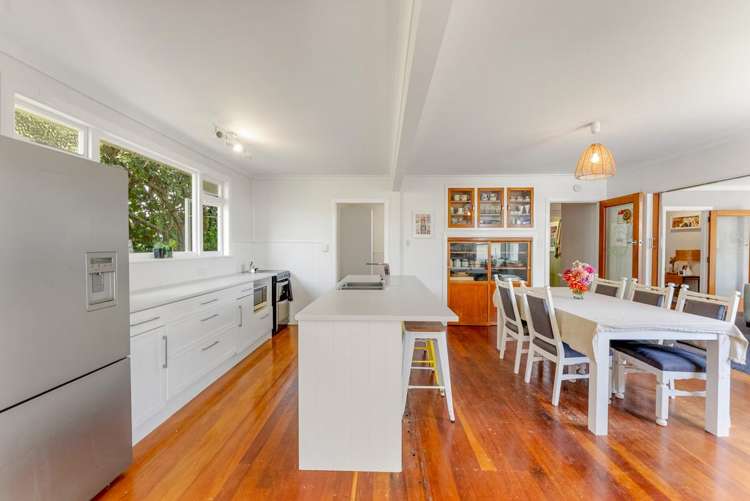 41 Cumming Street Okato_7