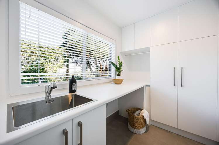 1/29A Seaview Road Castor Bay_21