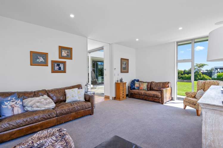 32 Talboys Drive Winton_21