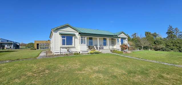 169 Charters Road Waikoikoi_3