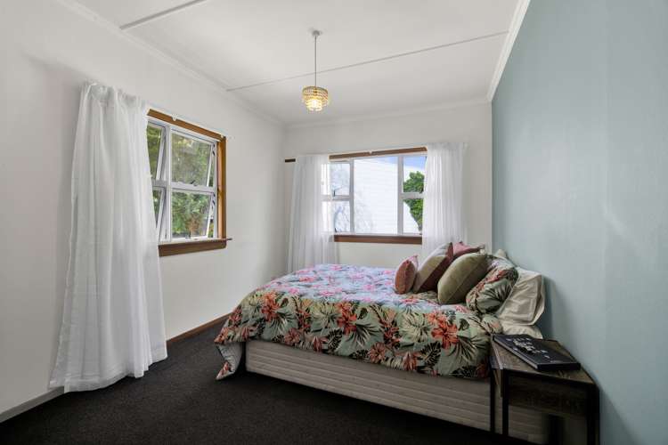 51 Union Street Hawera_6