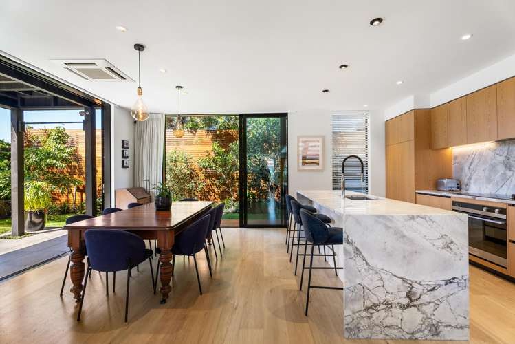 5 Winsomere Crescent Westmere_3