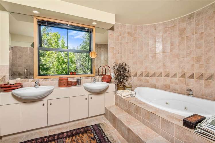 244 Beacon Point Road Wanaka_36