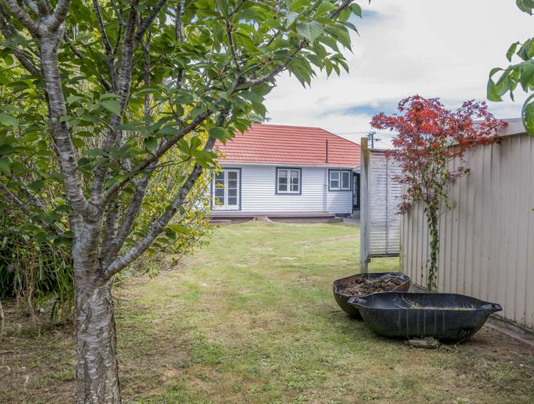 13 Saint Annes Street Levin_14