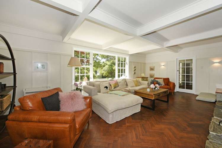 1266 Fergusson Drive Brown Owl_5