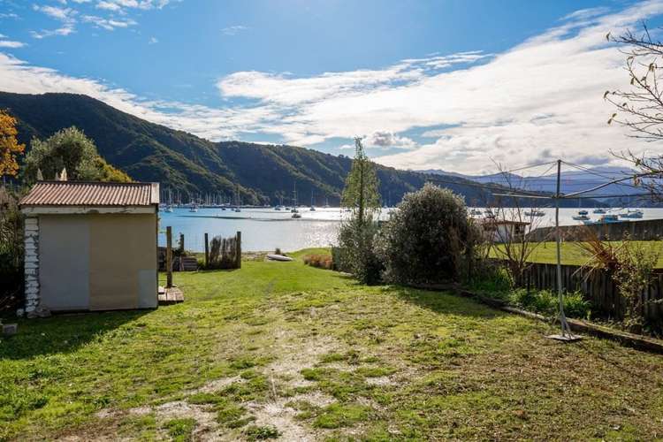 317 Waikawa Road Waikawa_22