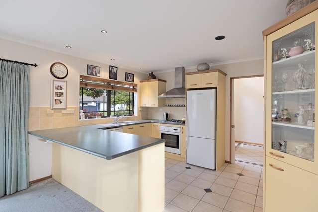 104 Palm Beach Boulevard Papamoa_1