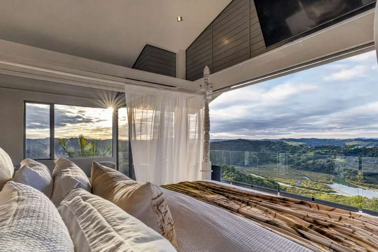 83 Jervis Road Waiwera_13
