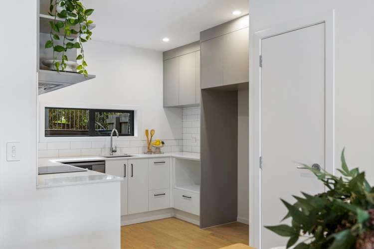 34 Wakaturia Way Glenfield_6