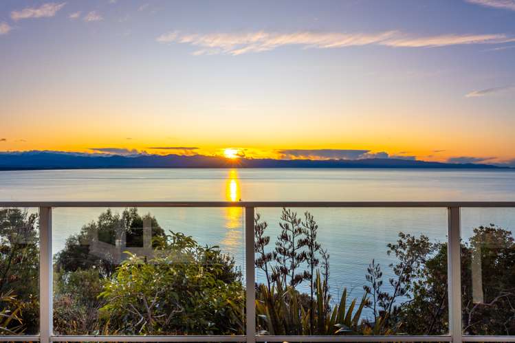 31 Grenville Terrace Moana_6