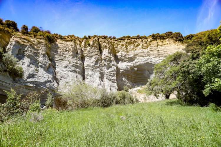 694 Gore Bay Road Gore Bay_9