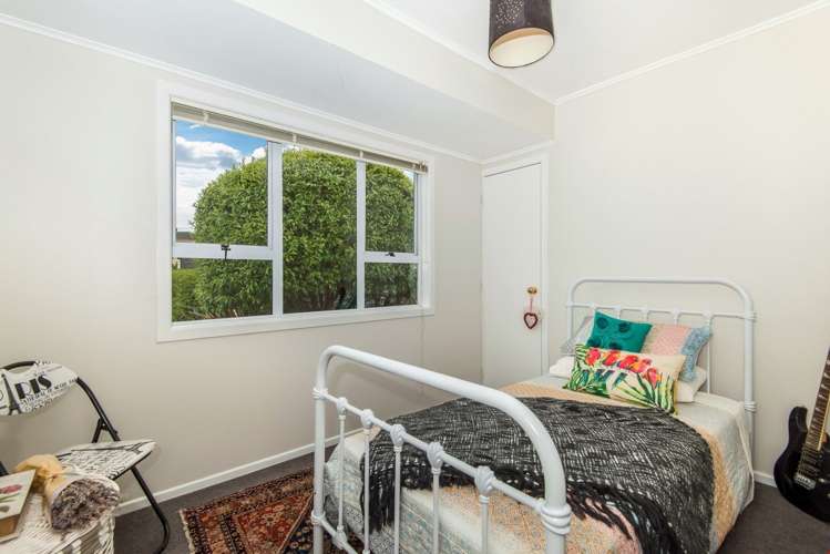 3 Neil Avenue Te Atatu Peninsula_12