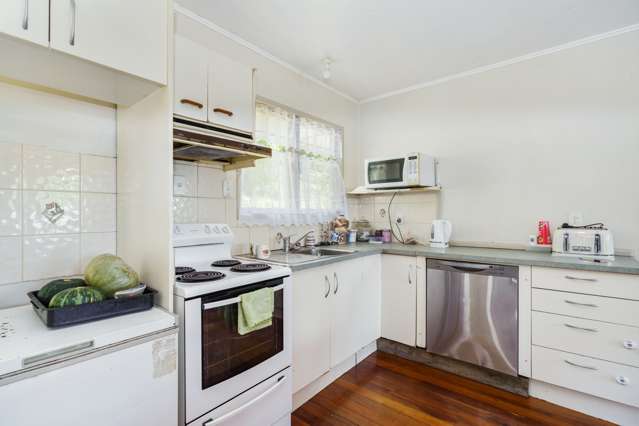 74 Glendale Road Woodhill_4