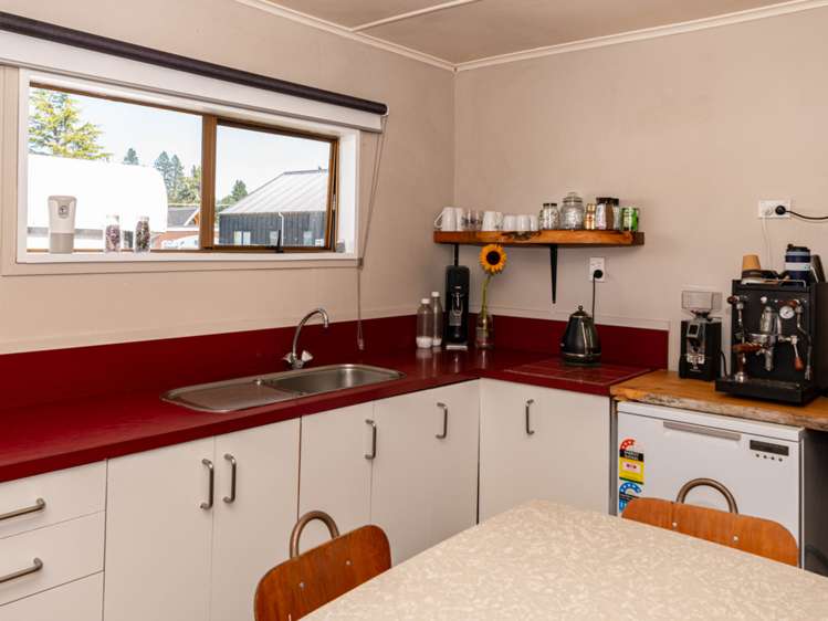 16 Marino Street Ohakune_5