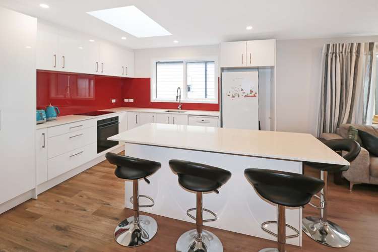 23 Porokaiwhiri Street Crofton Downs_5