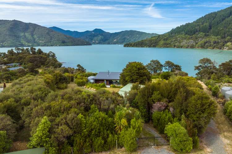 15 Tai Close Kaiuma Bay_14