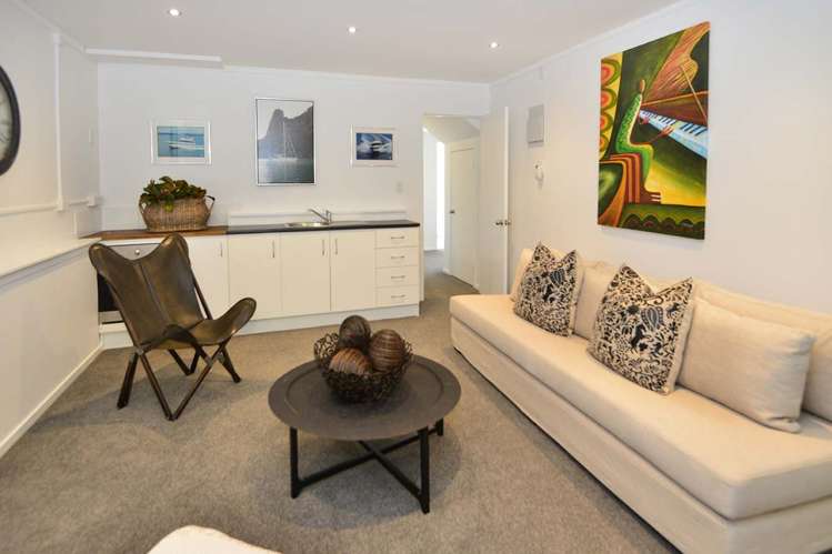 117 Waldorf Crescent Orewa_13