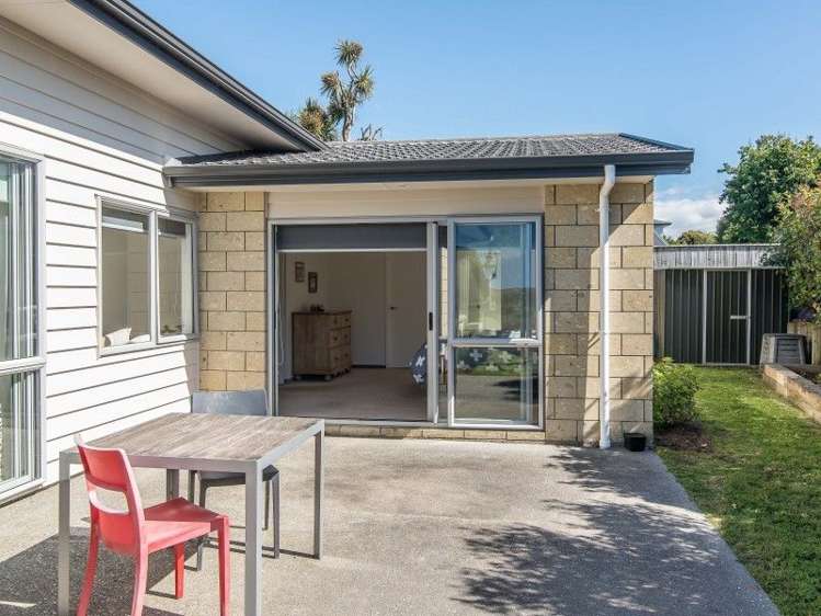 1 Telford Way Raumati Beach_18