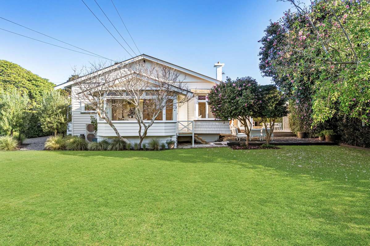 49 Lloyd Avenue_0
