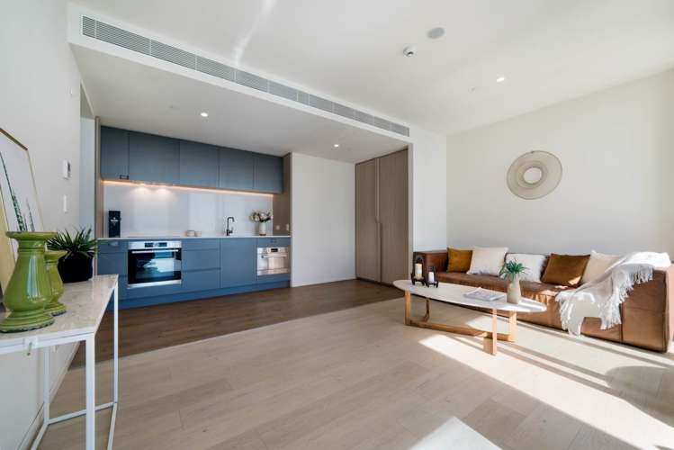 2603/10 Commerce Street City Centre_3