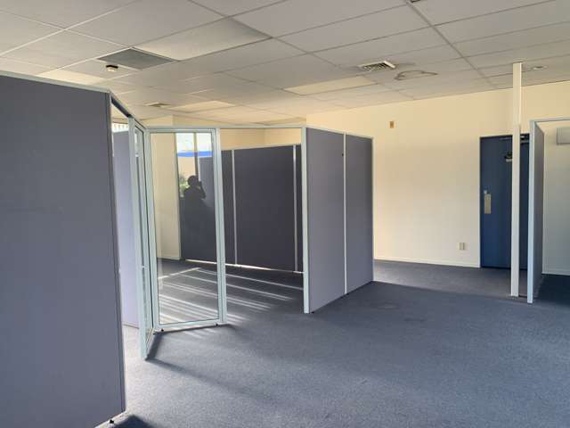Unit G, 44-46 Constellation Drive Rosedale_1