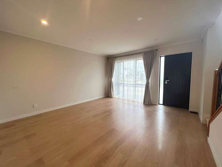 9 Myland Drive Hobsonville_5