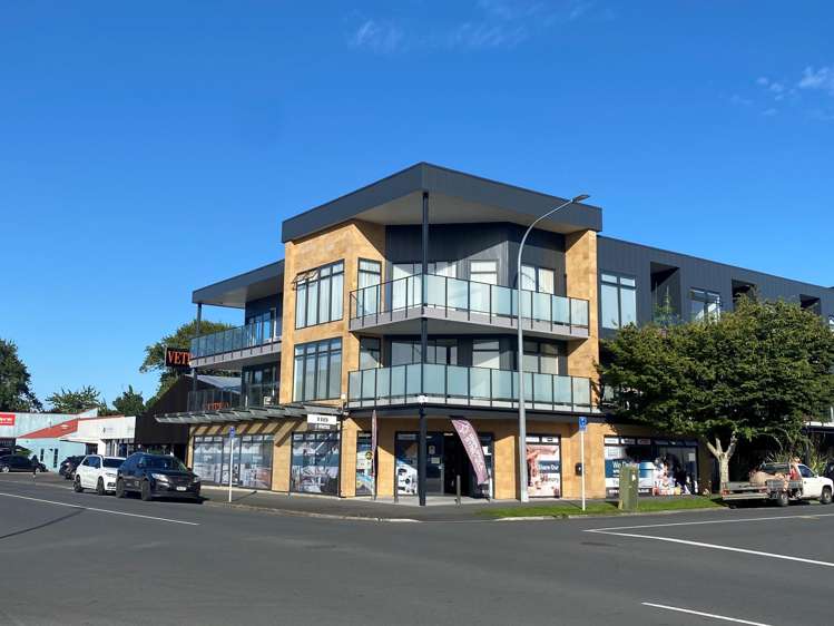 1/118 Rostrevor Street Hamilton Central_0