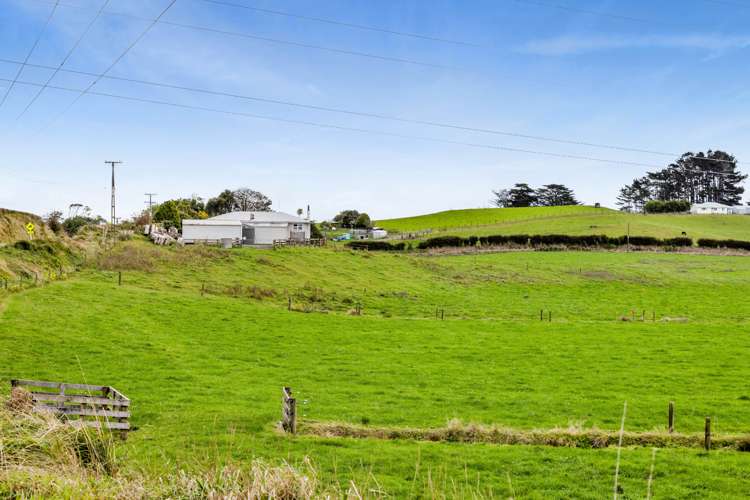 617 Rawhitiroa Road Eltham_37