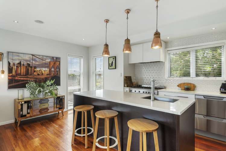 8 Willow Avenue Birkenhead_6