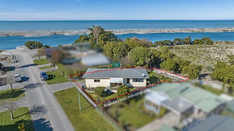 104 Pacific Drive Southbridge_14