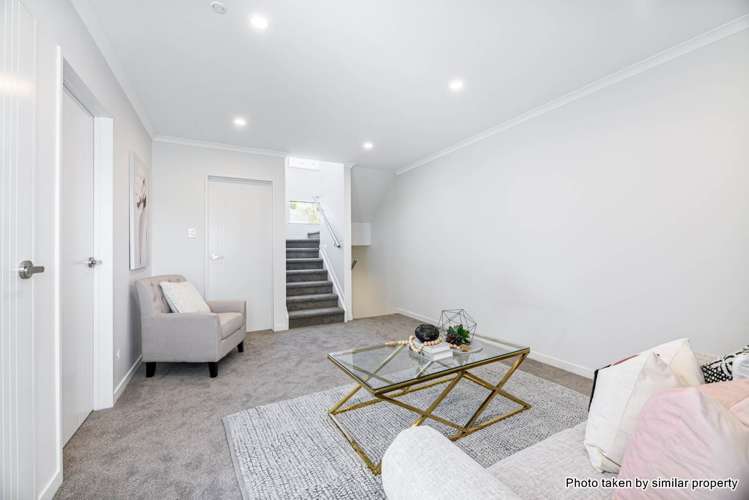 4/11 Celeste Place Totara Vale_7