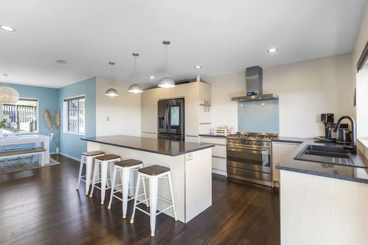 13 Fern Court Orewa_25