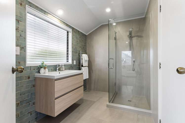 35a Dell Avenue Remuera_16